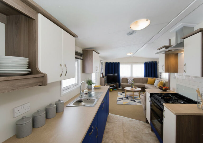 How It Really Feels to Live in a Van / Caravan Long Term